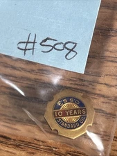 Vintage 14K Yellow Gold Enamel Standard Oil Company 10 Year Employee Service Pin