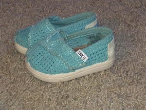 baby toms shoes