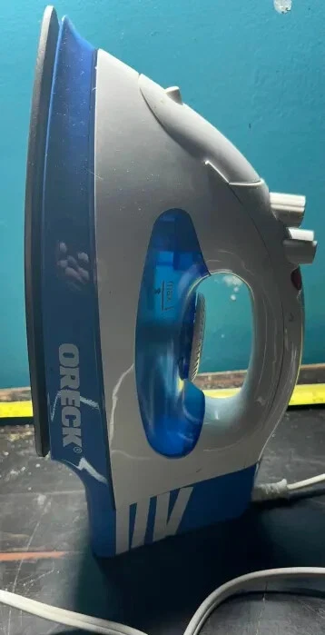 Oreck Plancha de Vapor Inalámbrica Cable Vaporera Portátil Libre Tela con Cable JP8100CB Foto 3 de 4