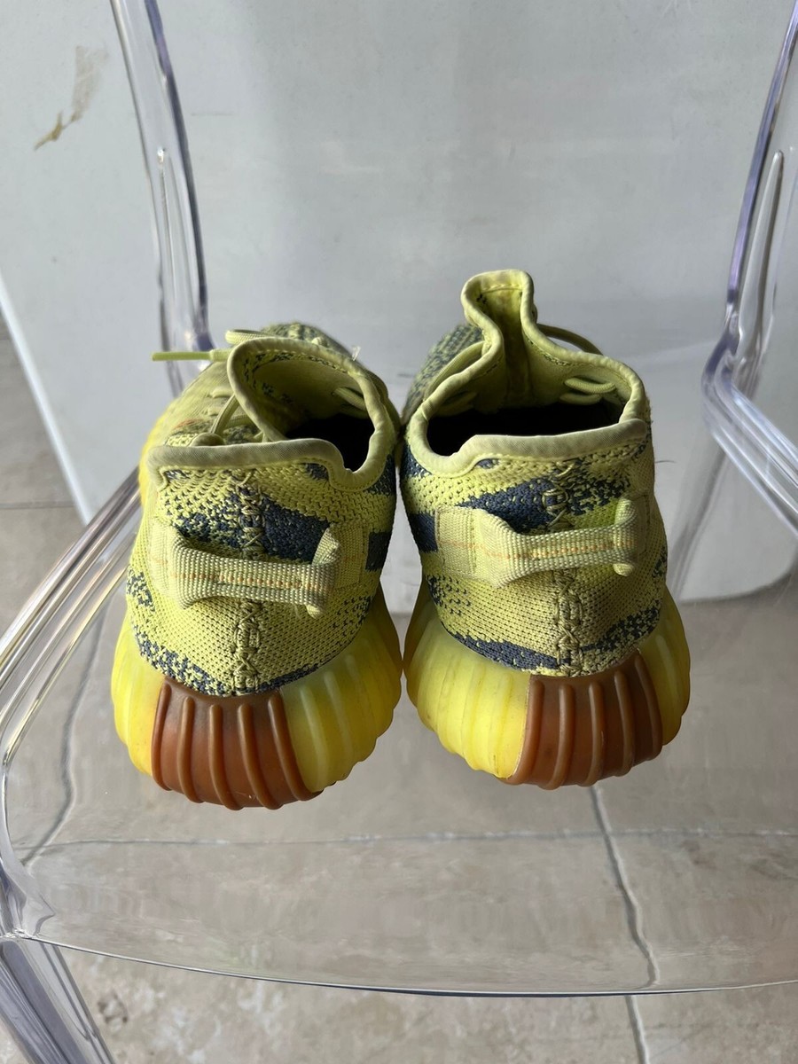 Yeezy ナイロンプルオーバー sample Kahki /yzy Yeezy ナイロンプルオーバー sample Kahki /yzy