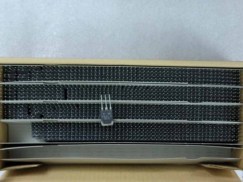 400 Pares de TRANSISTORES DE SALIDA SANKEN ORIGINALES NUEVOS ORIGINALES GENUINOS 2SC3856-O 2SA1492-O Foto 3 de 4