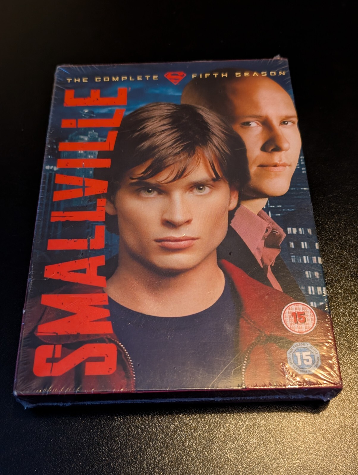 Smallville The Complete Fifth Season (2006) 6 discs DVD Region 2 - New & Sealed
