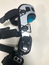 knee brace hinged acl