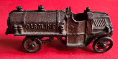 #ad Antique 1920s Original AC Williams Cast Iron Mack Gas Truck Tanker top missing $45.00