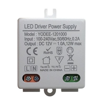 Vereinfachter Installationsprozess mit der Easy Connect LED für die Stromversor