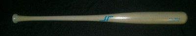 JOSH RUSSELL JR WOOD BAT HANDMADE TO PRO PLAYER'S SPECS 34'' 31.56oz MAPLE 318
