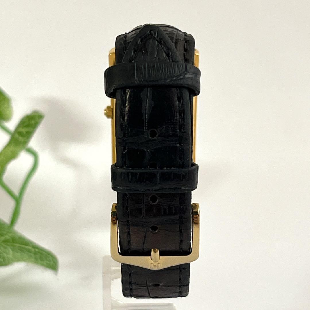 Working Item Old Gucci Watch Rectangular Square W… - image 4