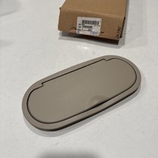 New Gm 15855085 Sun Visor Vanity Mirror Malibu G6 Neutral New Gm 15855085 Sun Visor Vanity Mirror Malibu G6 Neutral