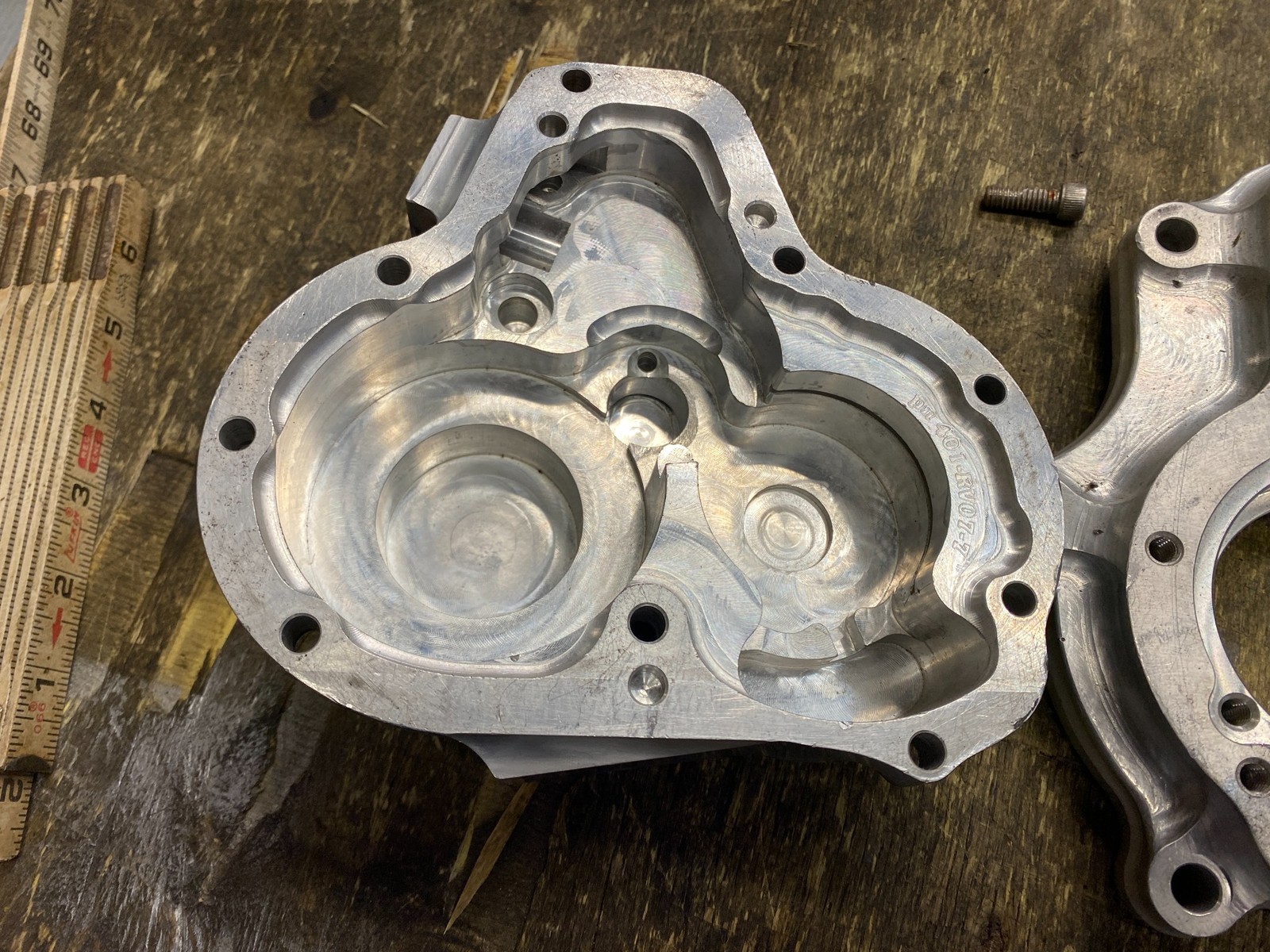 Baker Drivetrain 6 Speed Transmission Door Cover Harley Touring Softail FLH fxst