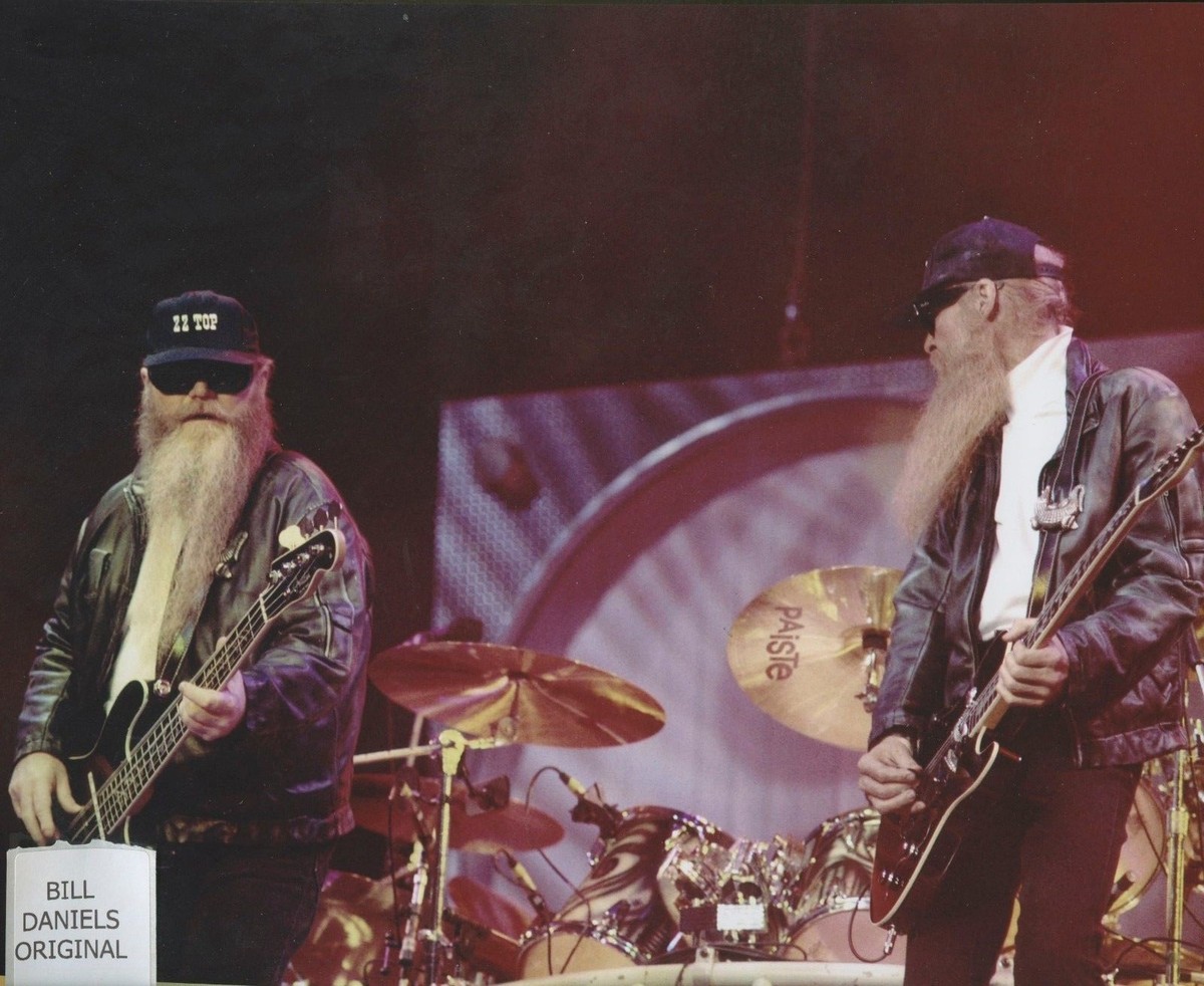 Zz Top Pearl Necklace