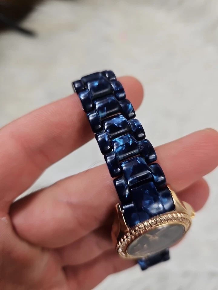 Reloj Armitron Vintage Para Mujer Correa Eslabón Azul Ajustable - Cara Azul - Foto 3 de 4