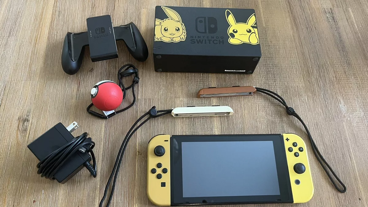 Nintendo Switch Console Bundle- Pikachu & Eevee Edition with Pokemon: Let's  Go, Pikachu! + Poke Ball Plus