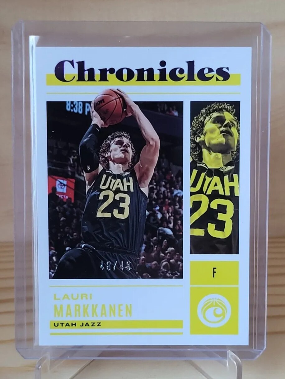 2022-23 Panini Chronicles Basketball Lauri Markkanen Purple 48/49 #19