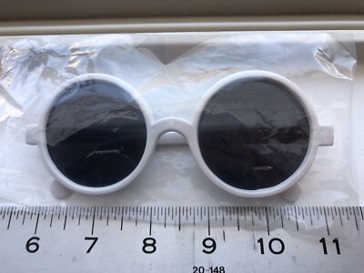 Quick Quack Car Wash White Circle Sunglasses - Youth Size - Promotional Item