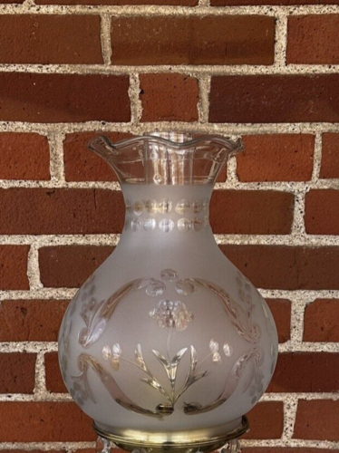 Antique 1880  Astral, Solar Cut Glass Shade Oil Lamp, Kerosene 6 in.Shade Holder - Zdjęcie 1 z 12