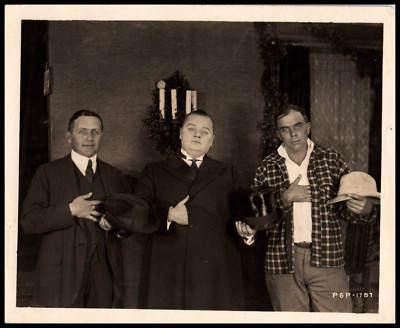 ROSCOE ARBUCKLE + GEORGE PATTULLO + JAMES CRUZE 1921 GASOLINE GUS ORIG Photo 732