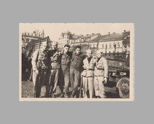 WW2 Photo U.S. Group GIs By Military Vehicles City Buildings