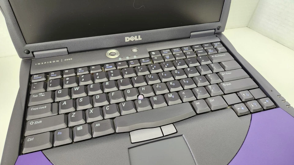 De colección Dell Inspiron 4000 Intel Pentium III 256MB RAM HDD WME con cargador Foto 4 de 4