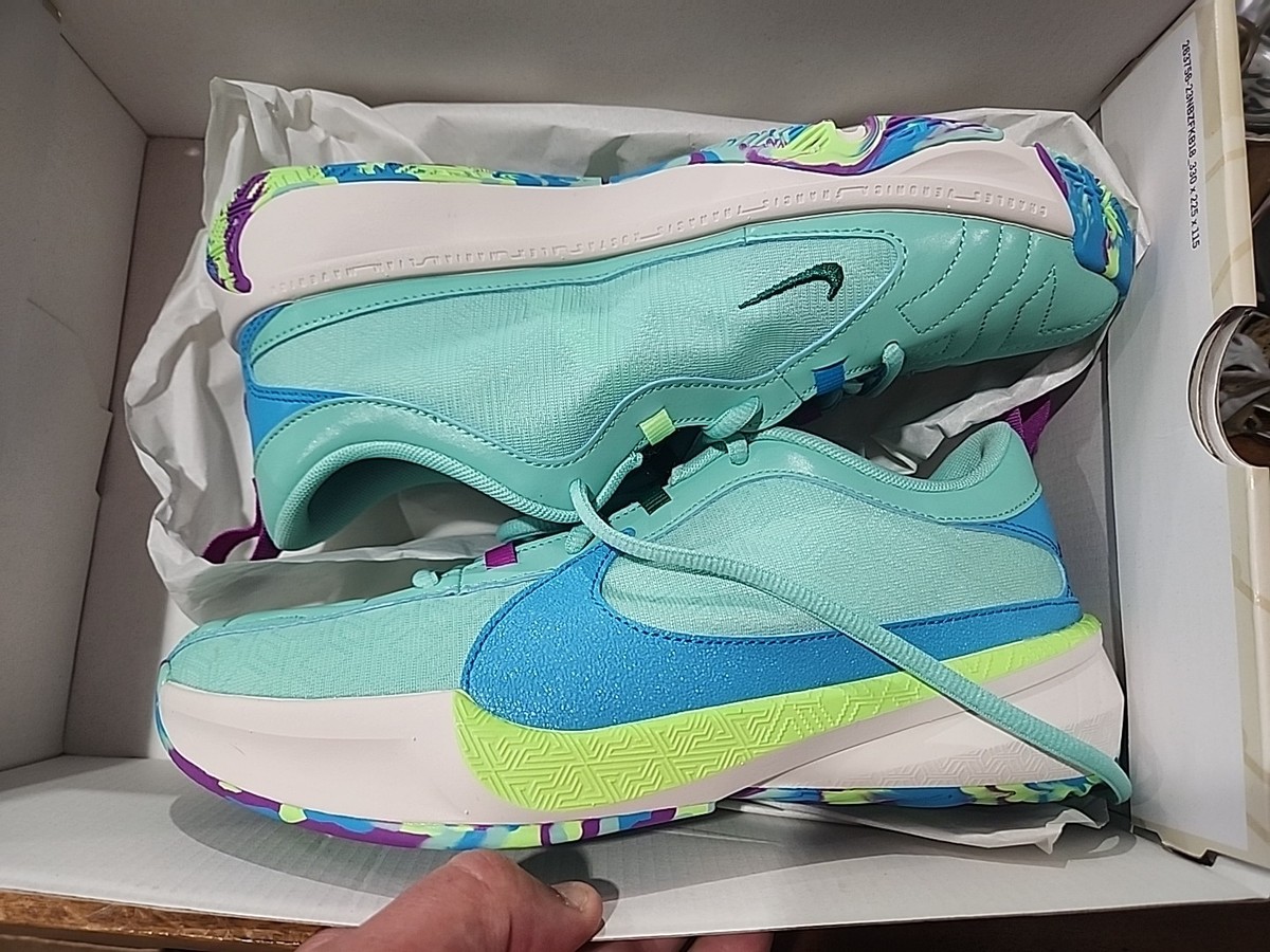 Nike Giannis Kids GS Freak New In Box Basketball Shoes Size DZ4486  300