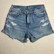 American Eagle Outfitters Strigid Distressed Light Blue Denim Shorts size 2