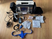 EKG Lifepak 12 mit Zubehör Physio Control Monitor Defibrillator Notarzt Rettung