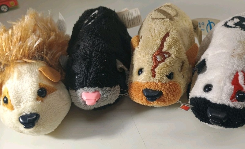Lot of 4 Kung Zhu Zhu Pets Zuzu Rocky Yama Rock O Animated Working