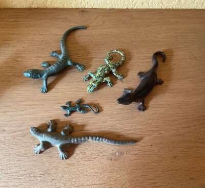 EIDECHSEN GEKKO SALAMANDER KONVOLUT VON 5 STÜCK - FÜR DEN SCHRANK ZU SCHADE
