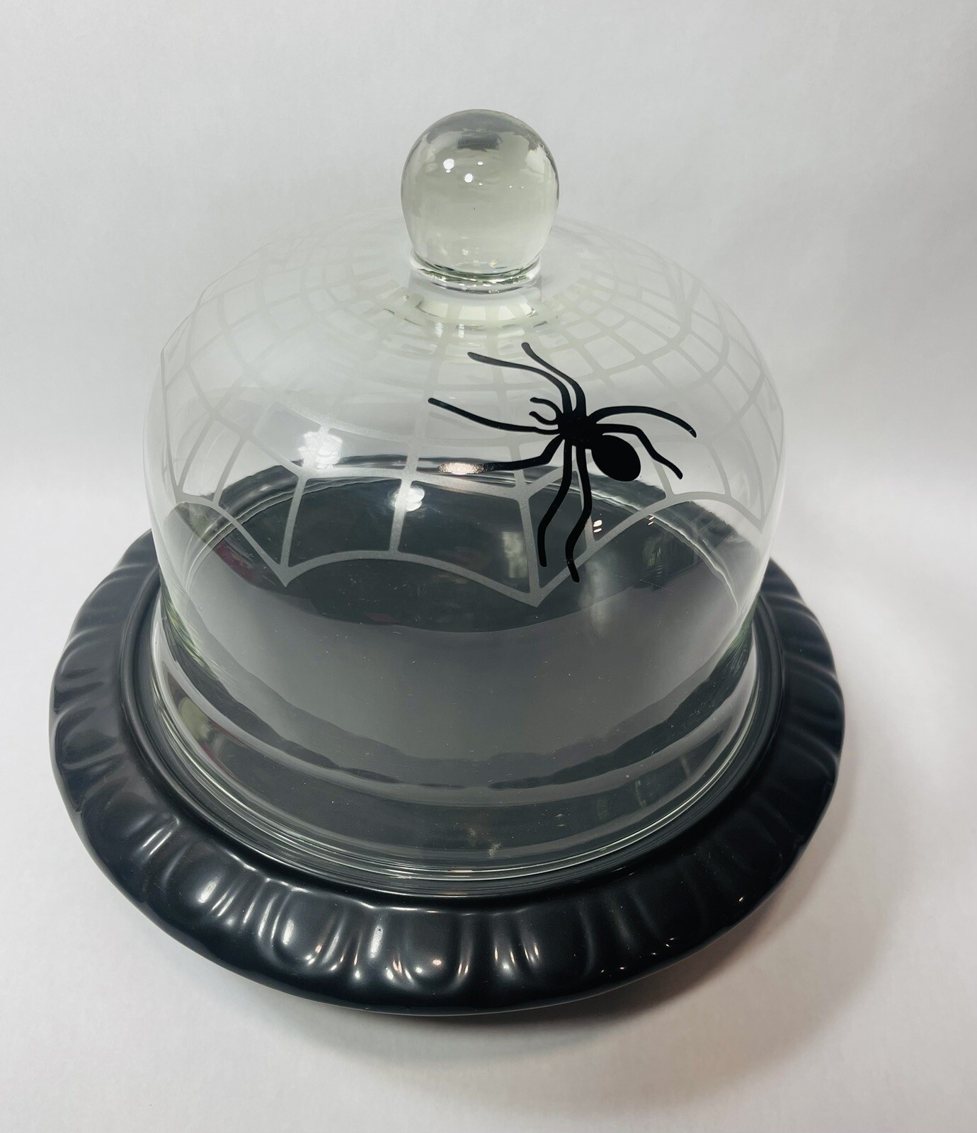 Hallmark WitchWare Halloween Pedestal Cheese Cake Stand Plate Covered Spider Web