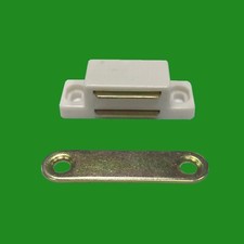 50x White Magnetic Heavy Duty Catches, Cupboard Cabinet Door Wardrobe, 6kg Pull