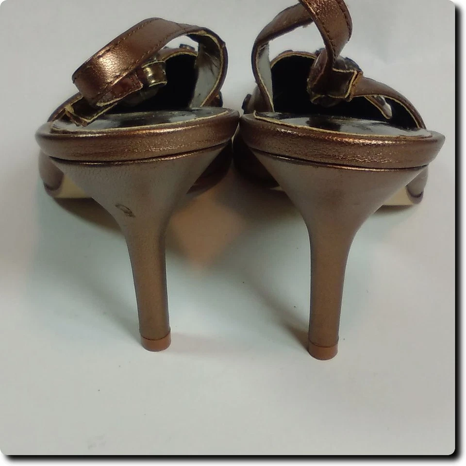 Kathy Van Zeeland Bronce Cuero Decorado Punta Eslinga Tacones Traseros 7.5 Foto 4 de 4