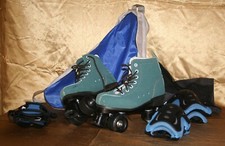 Women's Size 8.0 Roller Skates with Complete Pad Set and Carry Bag Pre Owned