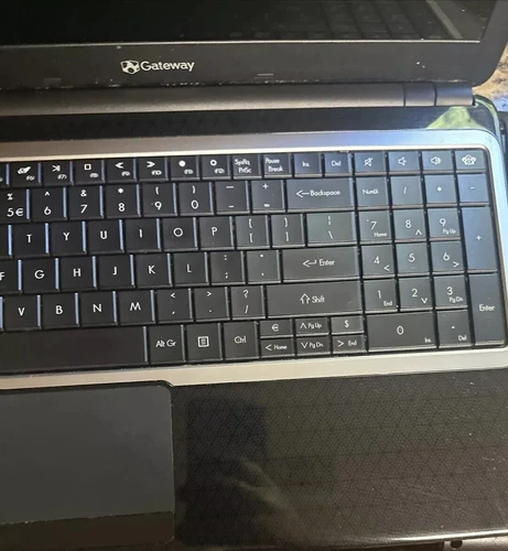 Gateway NE52204u Portatile AMD A4-5000 1.5GHz No HDD No Memoria Non Funzionante - Foto 3 di 8