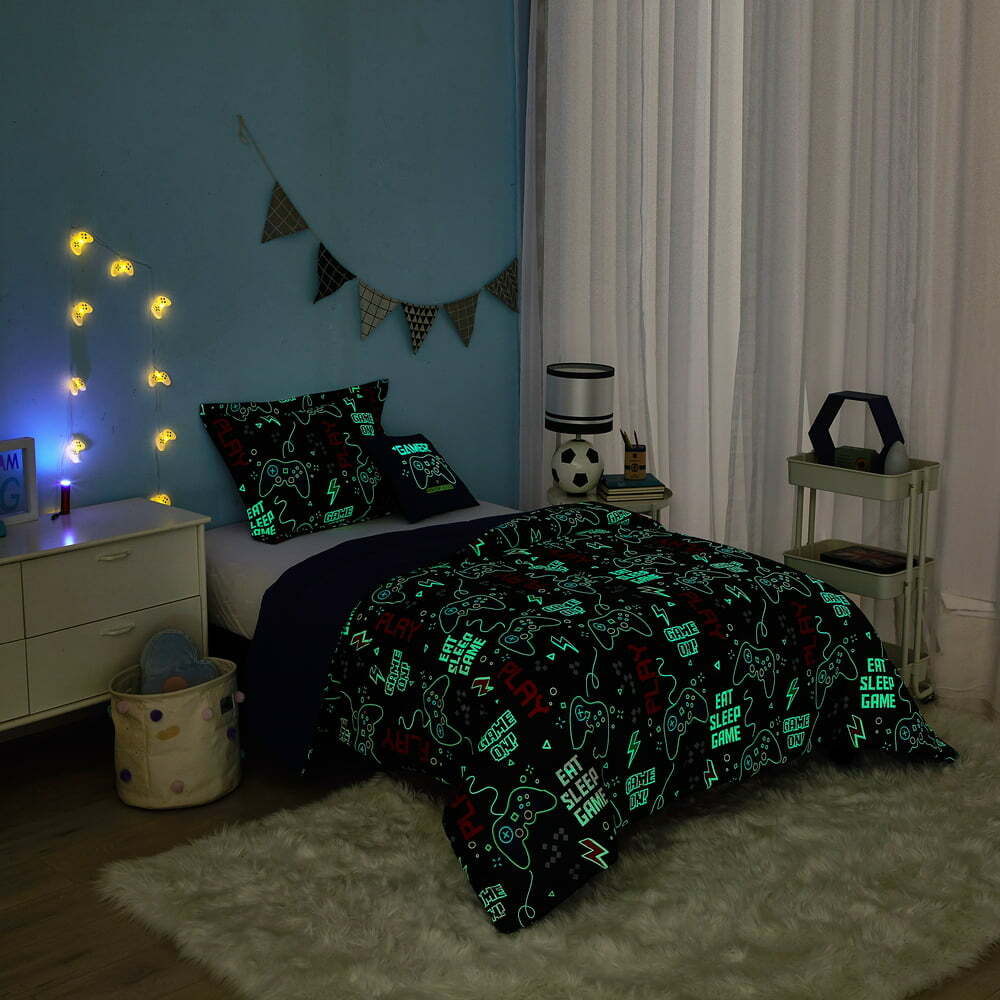 Your Zone Gamer 5 Piece Glow in the Dark Comforter Set With Bonus String Light, eBay