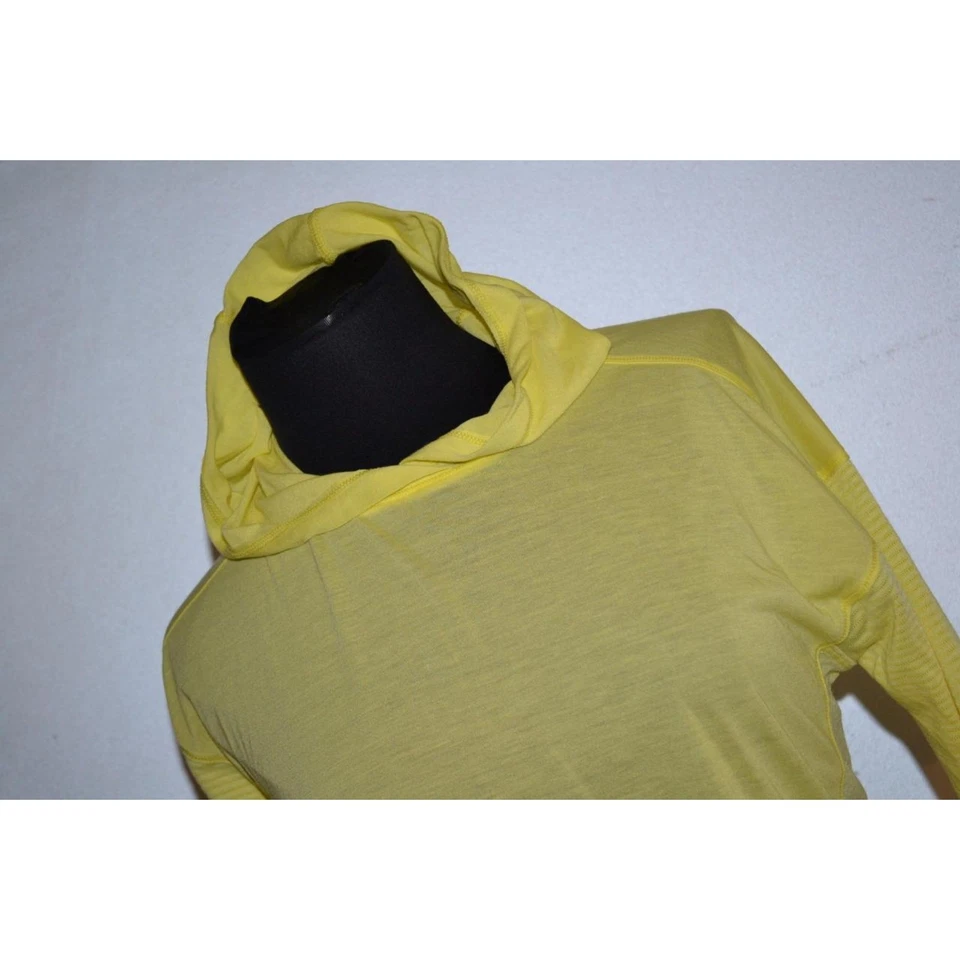 27072-a Camisa de Gimnasio Under Armour Sudadera con Capucha Amarillo Poliéster Talla Pequeña Para Mujer Foto 2 de 4