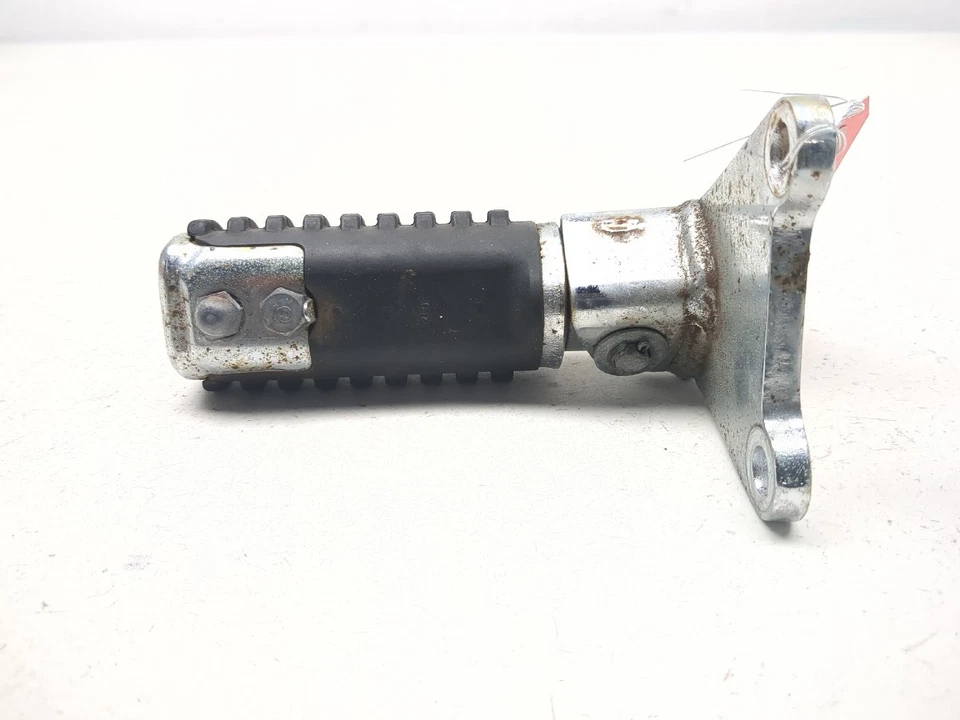 Clavija de pie delantera derecha Honda VF700 84-87 Magna Foto 4 de 4