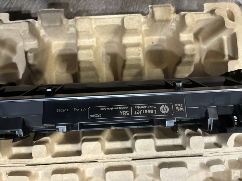 Cartucho de toner HP 58A preto original LaserJet CF258A novo - Imagem 3 de 3