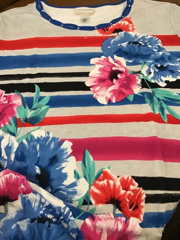 Alfred Dunner Upper East Side 3x stripped pattern overlaid with large flowers