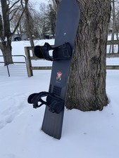 Arbor Foundation 155cm Snowboard with Arbor Spruce Bindings 