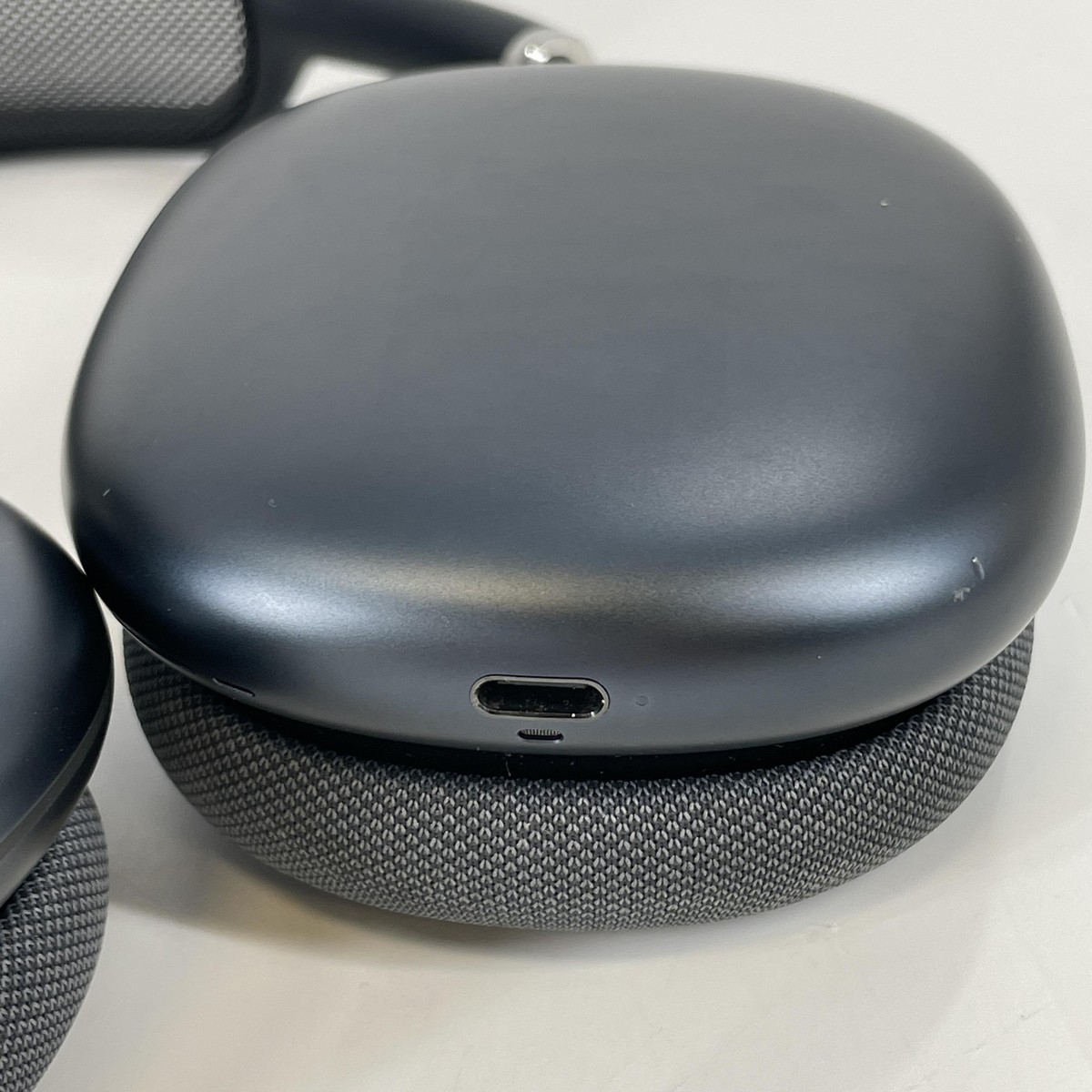 AirPods Max USB-C Black - Excellent Condition (No Smart Case) | eBay