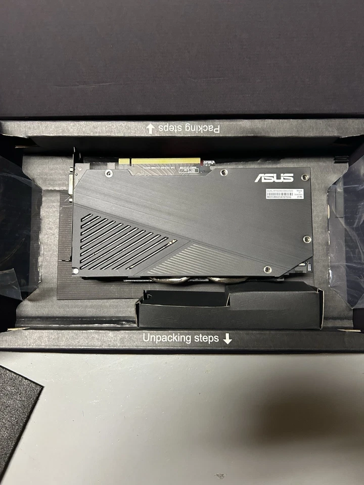 ASUS NVIDIA GeForce RTX 2060 OC 6GB Graphics Card DUAL-RTX2060-O6G-EVO - Image 3 of 4