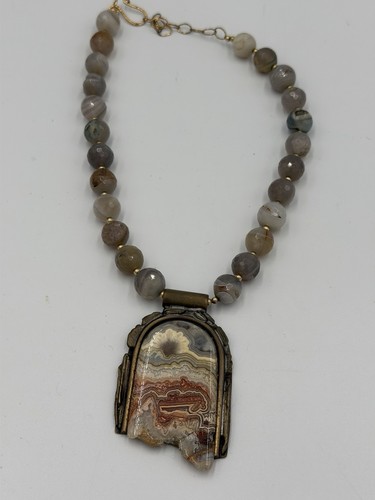 Signed Marv Dahmen Lace Agate Pendant Necklace Faceted Agate Beads Artisan