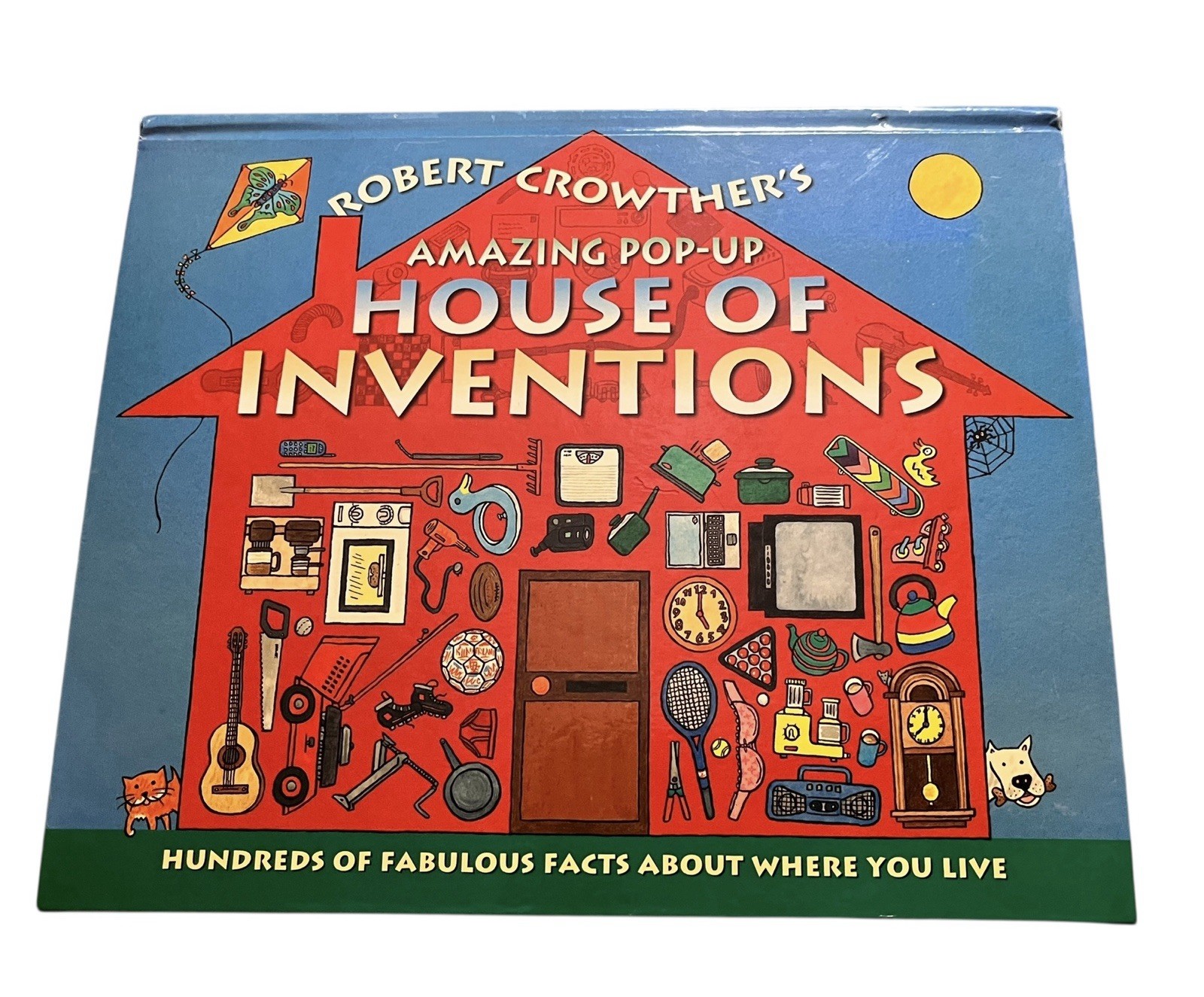 Robert Crowther's Amazing Pop-Up House of Inventions - Hundreds 