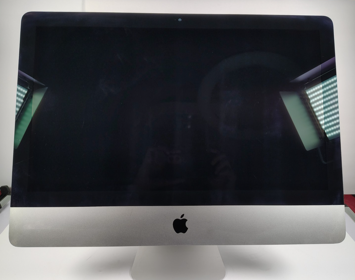 iMac 21.5in A1418 i5 7th Gen 3.0Ghz 16GB RAM 1TB HHD - In Original