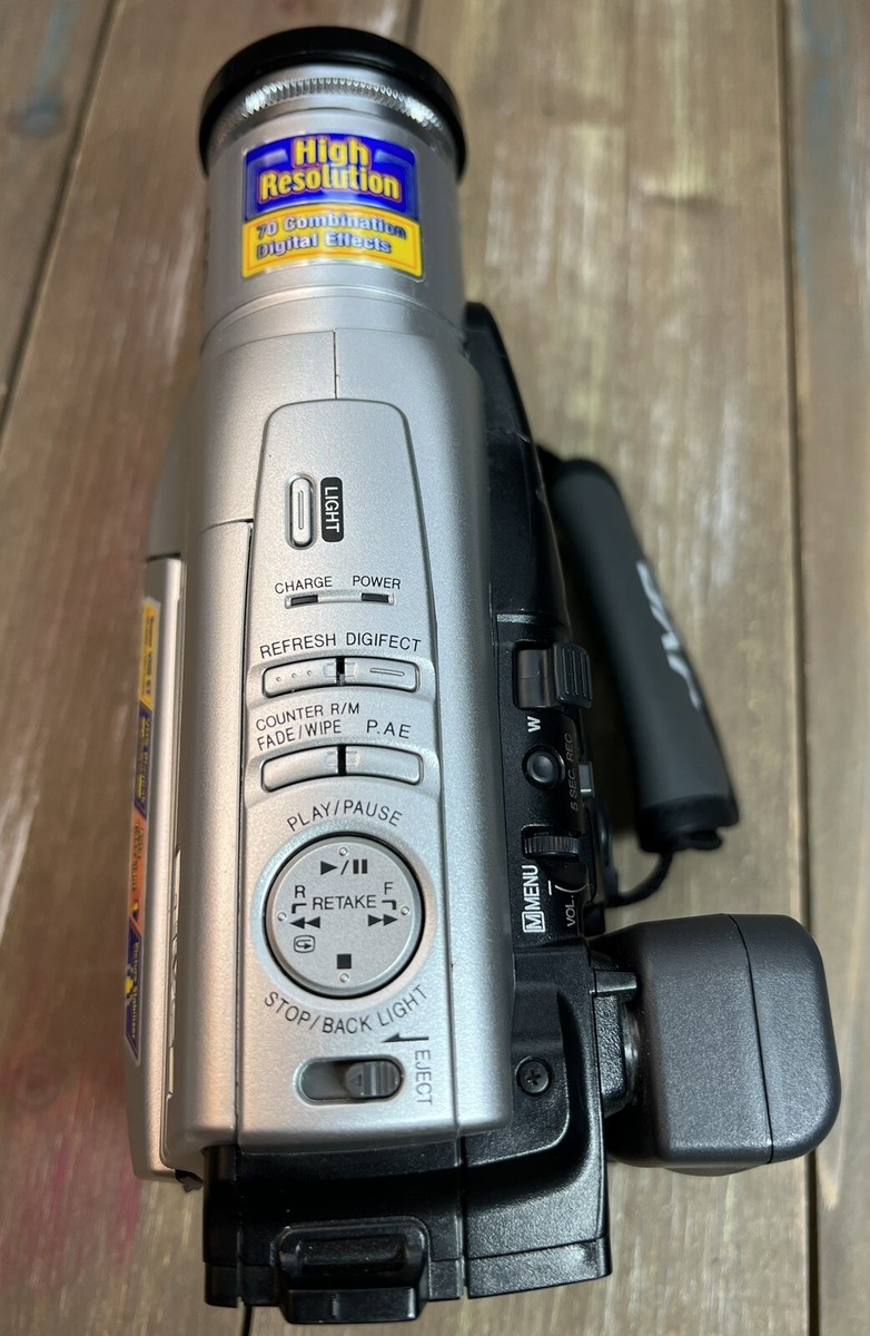 JVC Super VHS GR-SXM250U Compact Camcorder (no charger