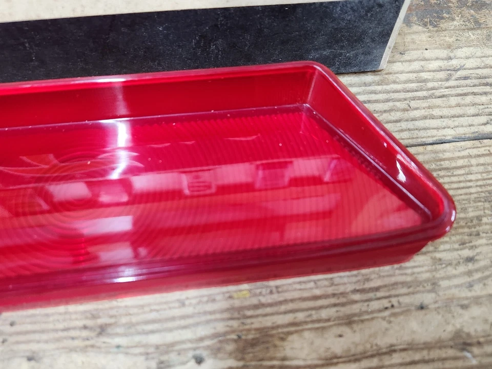 NOS OEM 1962 Pontiac Bonneville Star Chief RH Inner Tail Light Lens GM 5953384 - Image 4 of 4