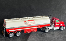Matchbox Super Kings K16/18 FORD LTS + Articulated petrol tanker TEXACO 1973