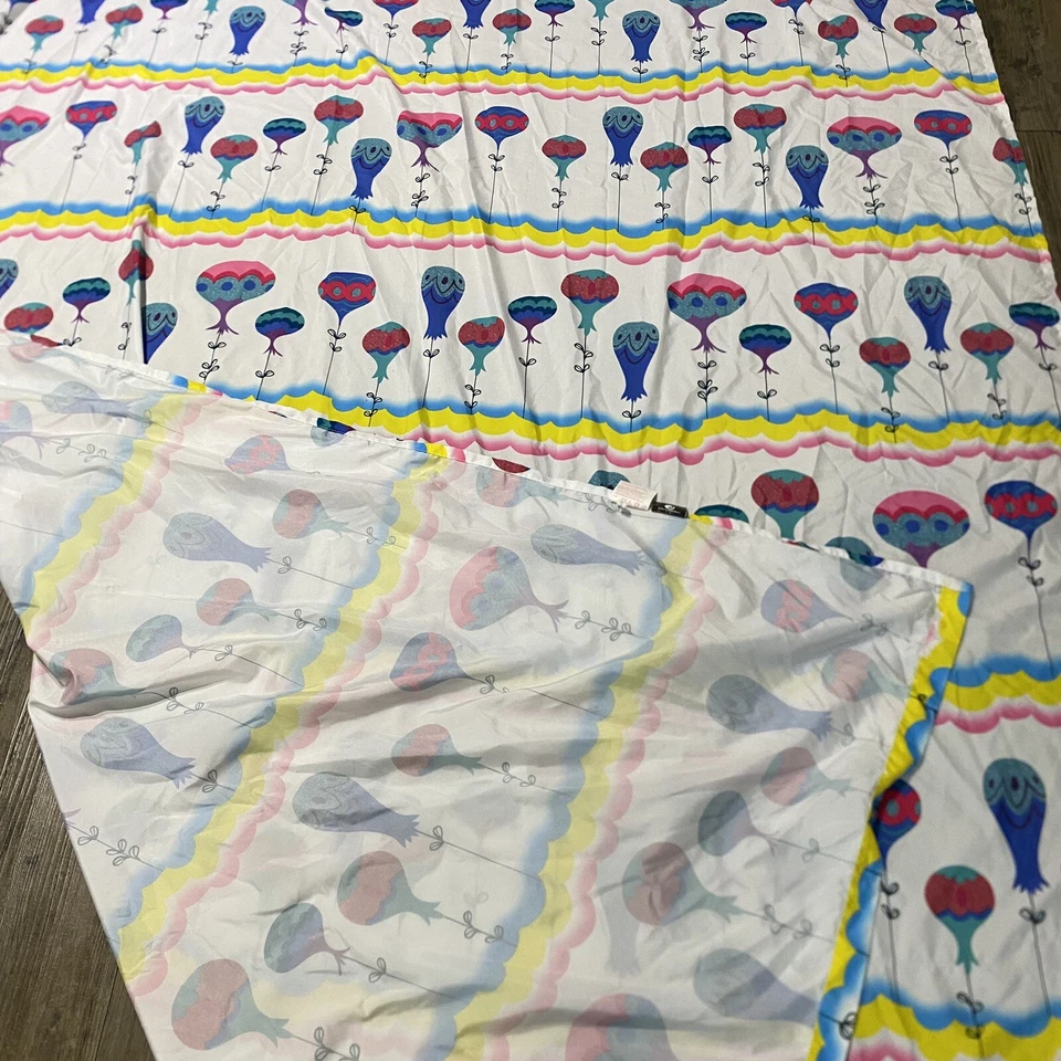 Juego de sábanas planas y ajustables Trolls 2 World Tour Twin Color Your World súper suaves Foto 4 de 4