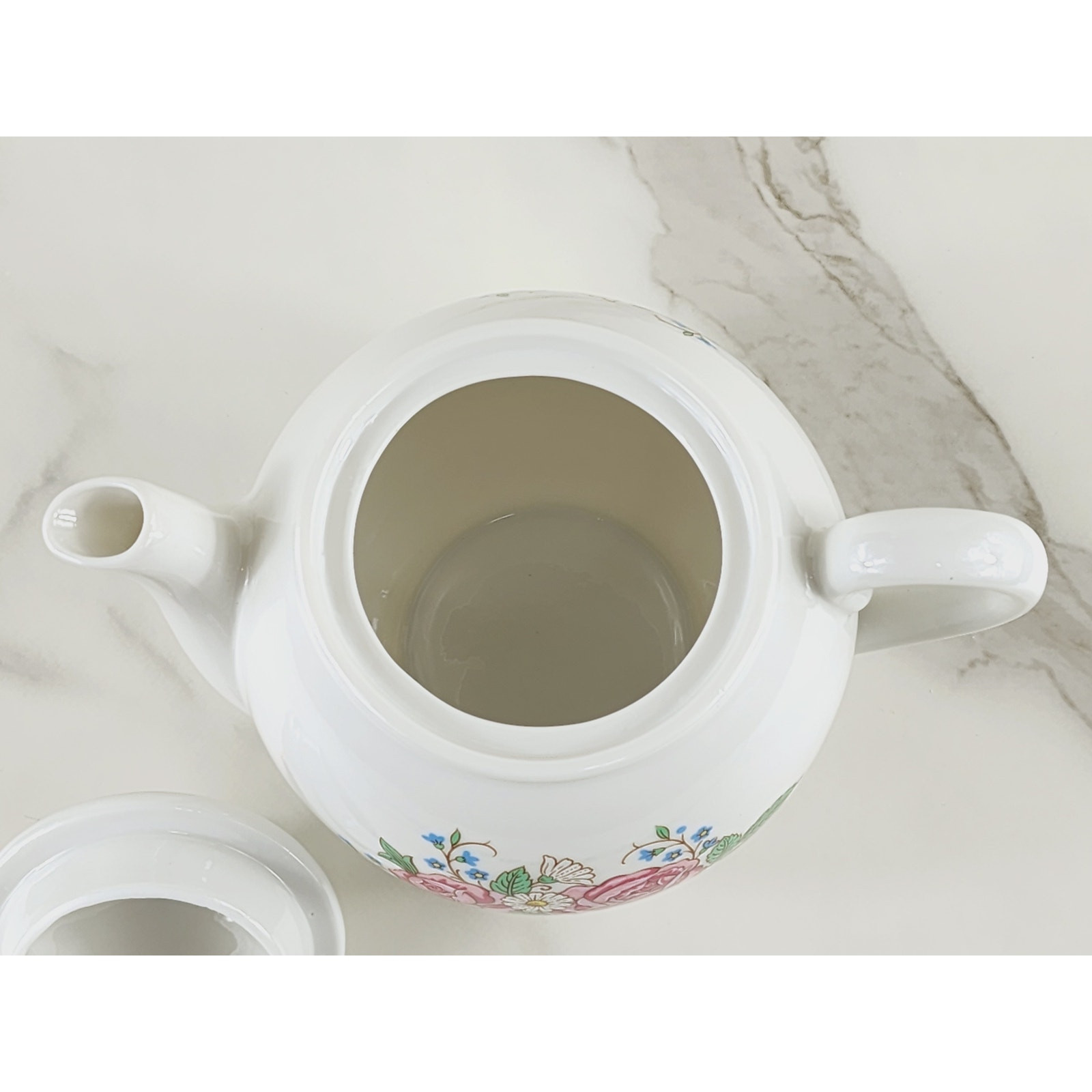 Hallmark Teapot w/ Lid Pink Rose Pattern White Porcelain 7" Dinnerware Vintage