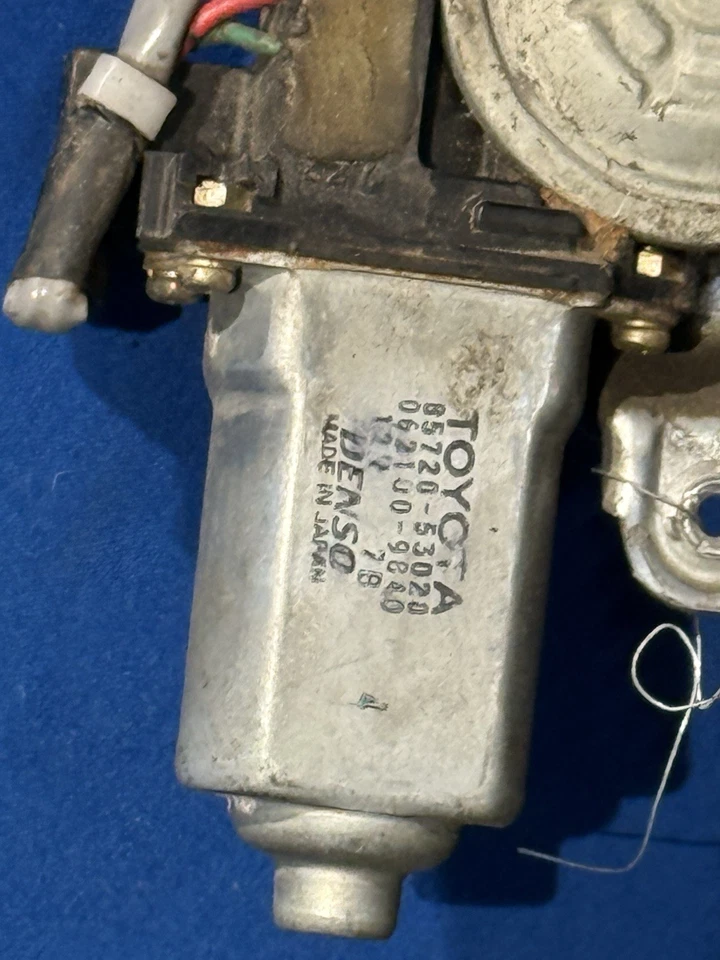 01 02 03 04 05 Lexus IS300 Passenger Front Right Window Regulator w/motor (BC22) - Image 4 of 4