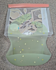 Baby Toddler Bib, Silicone Paperclip, Heat Activated Color Reveal, New w/ Bag